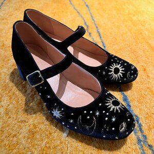 . Crew Black Velvet MaryJane Pumps Size 9
